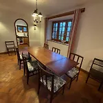 Hébergement de vacances Chateau De *