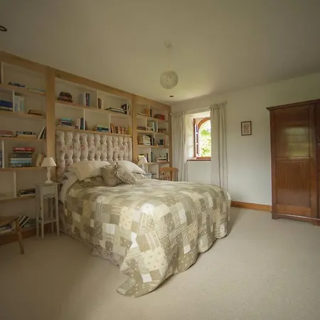 Chateau De Monfréville