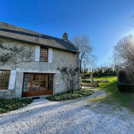 Сasa de vacaciones Chateau De *