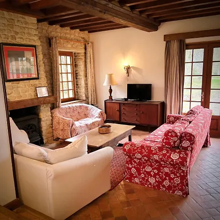 Сasa de vacaciones Chateau De Monfréville