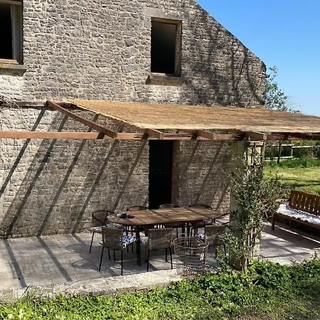 Chateau De Monfréville